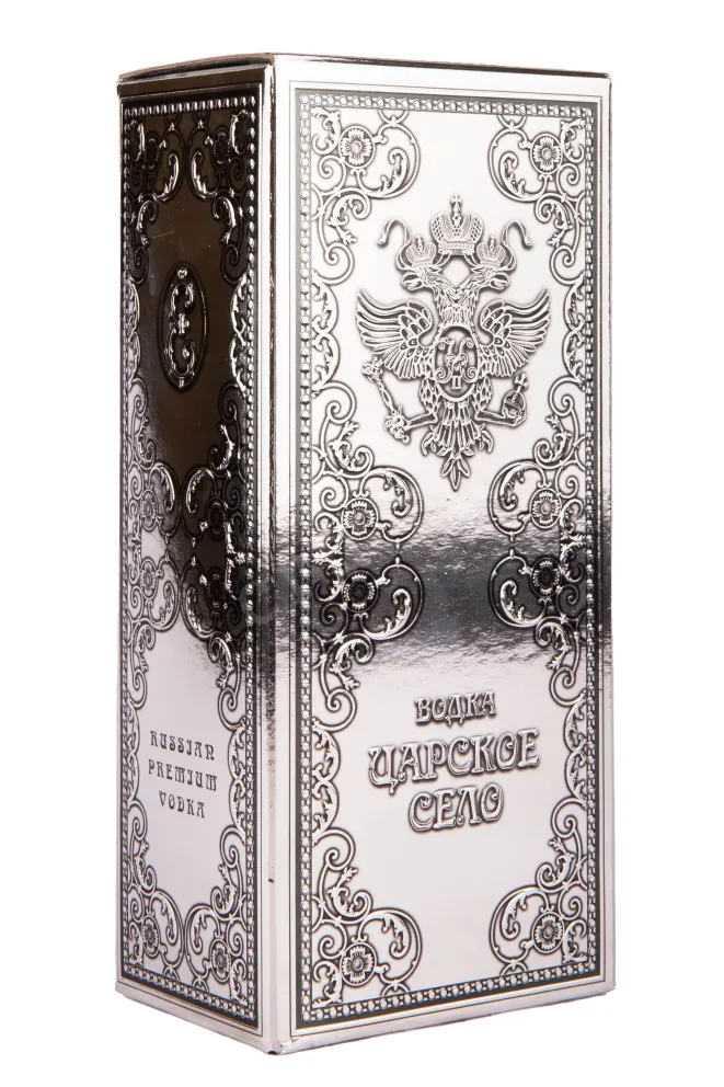 Подарочная упаковка водки Tsarskoe Selo Ladoga with gift box 0.7