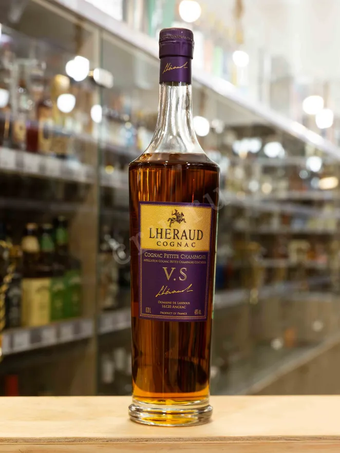 В магазине Крю Профи Lheraud Cognac VS 0.7 л
