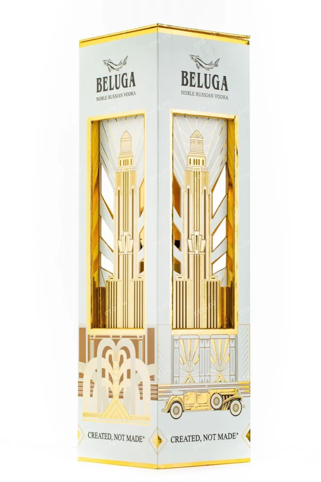 Подарочная упаковка водки Beluga Noble white gift box 0.7