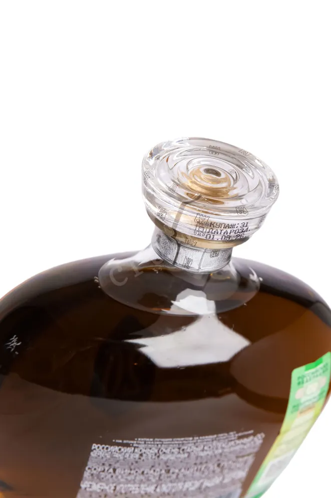 Пробка Derbend Grand Reserve 20 years in gift box 0.75 л