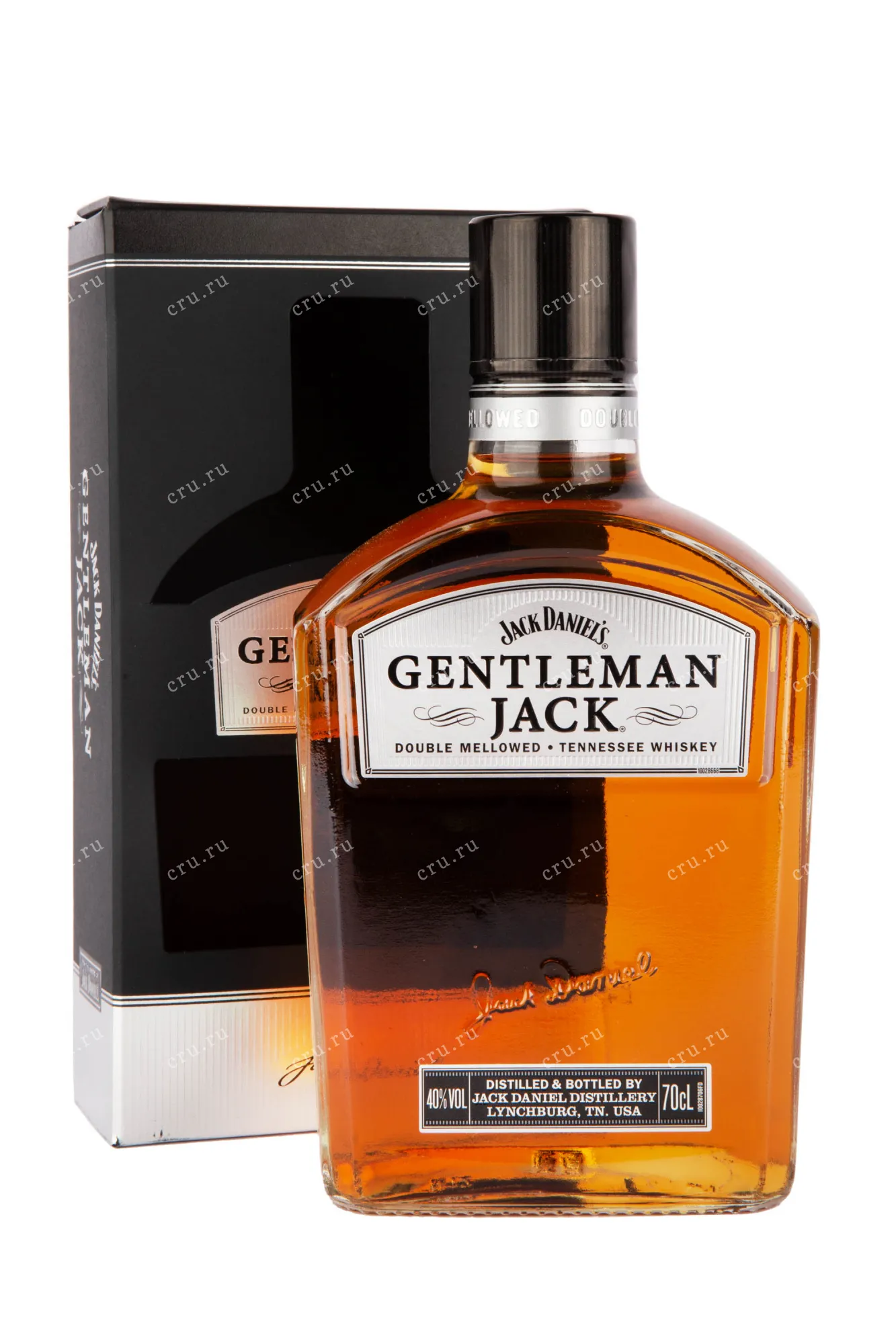 Фото — Виски Jack Daniels Gentleman Jack with gift box  0.7 л