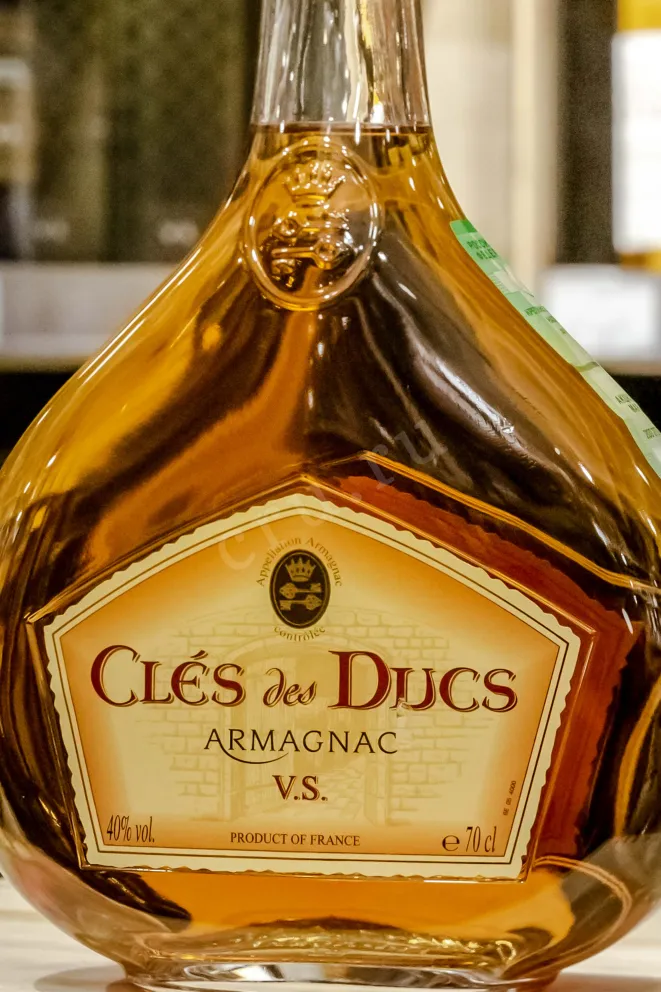 Арманьяк Cles des Ducs VS  0.7 л