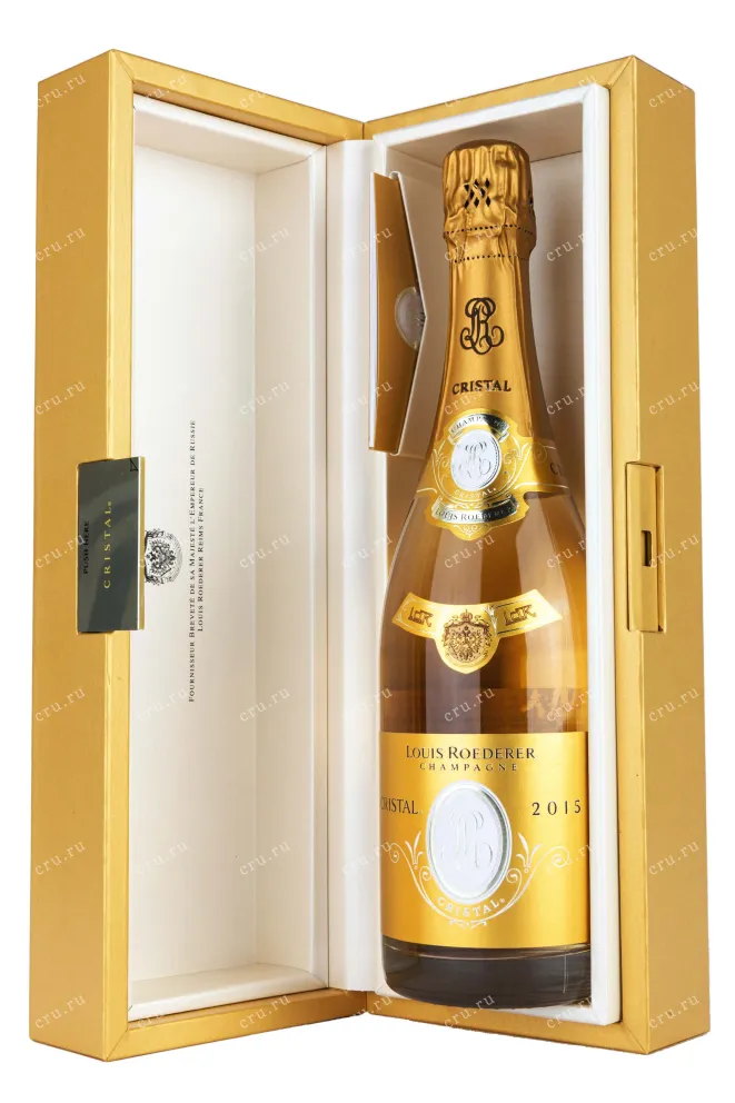 В подарочной коробке Louis Roederer Cristal gift box 2015 0.75 л