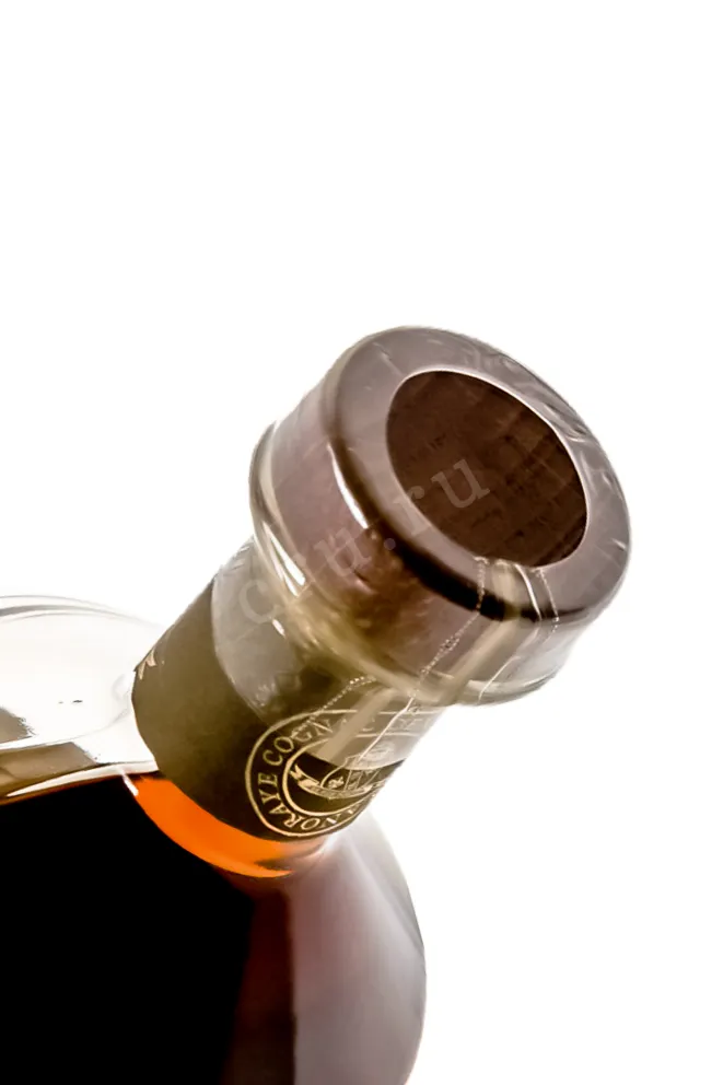 Пробка Deniort de Lanoraye Bons Bois wooden box  1972-1973 0.7 л