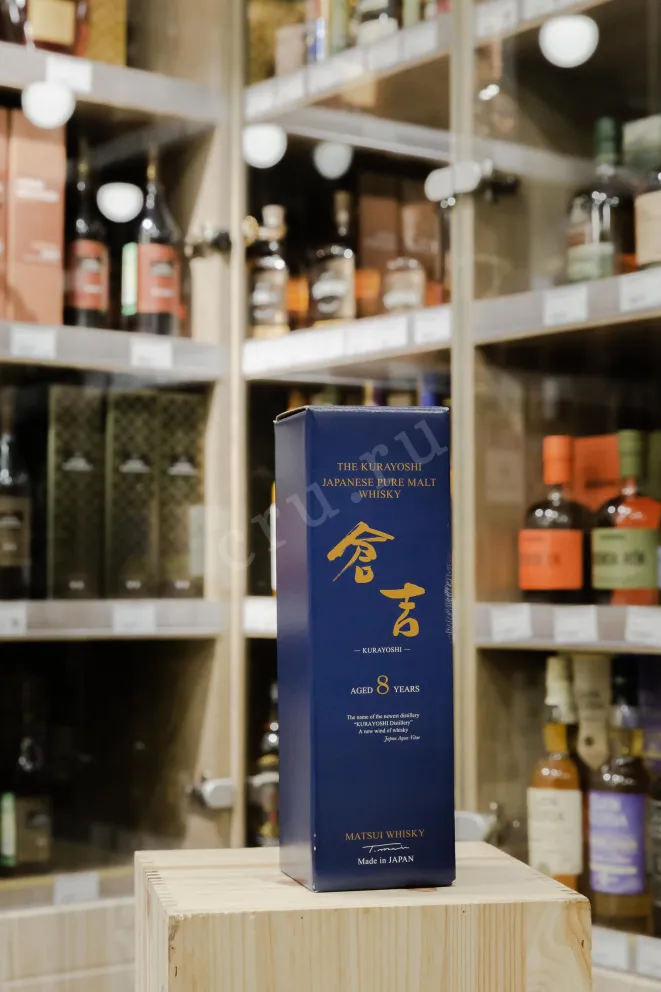 Виски The Kurayoshi Pure Malt 8 years with gift box  0.7 л