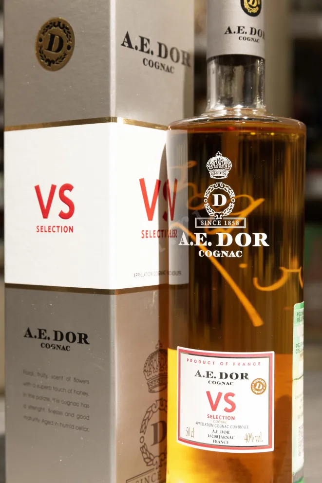 В магазине Крю Профи A.E. Dor VS gift box 0.5 л