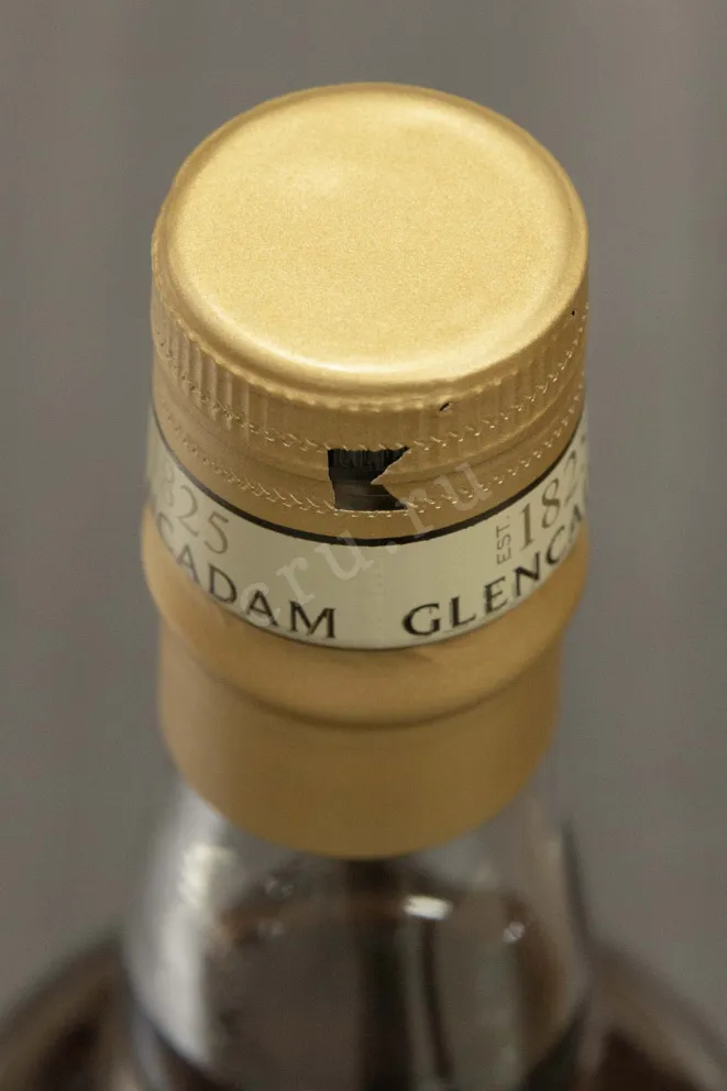 Пробка Glencadam Reserva Andalucia Oloroso Sherry Cask Finish in tube 0.7 л