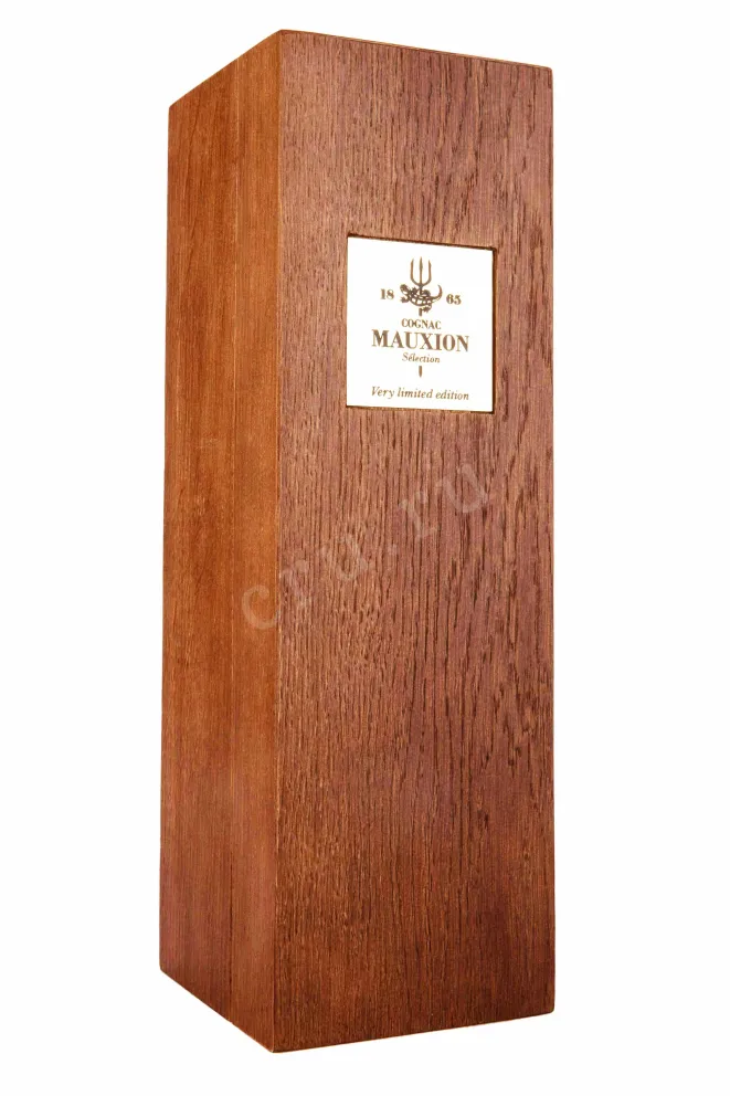 Деревянная коробка Mauxion Selection Grande Champagne 1999 0.7 л