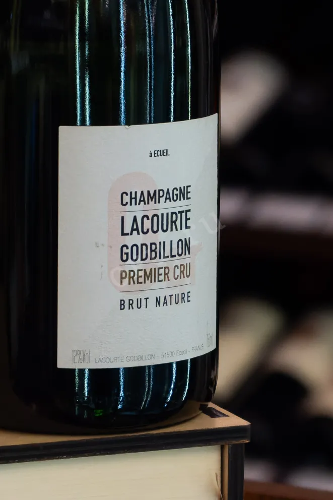 В магазине Крю Профи Lacourte Godbillon Premier Cru Brut Nature 2014 0.75 л
