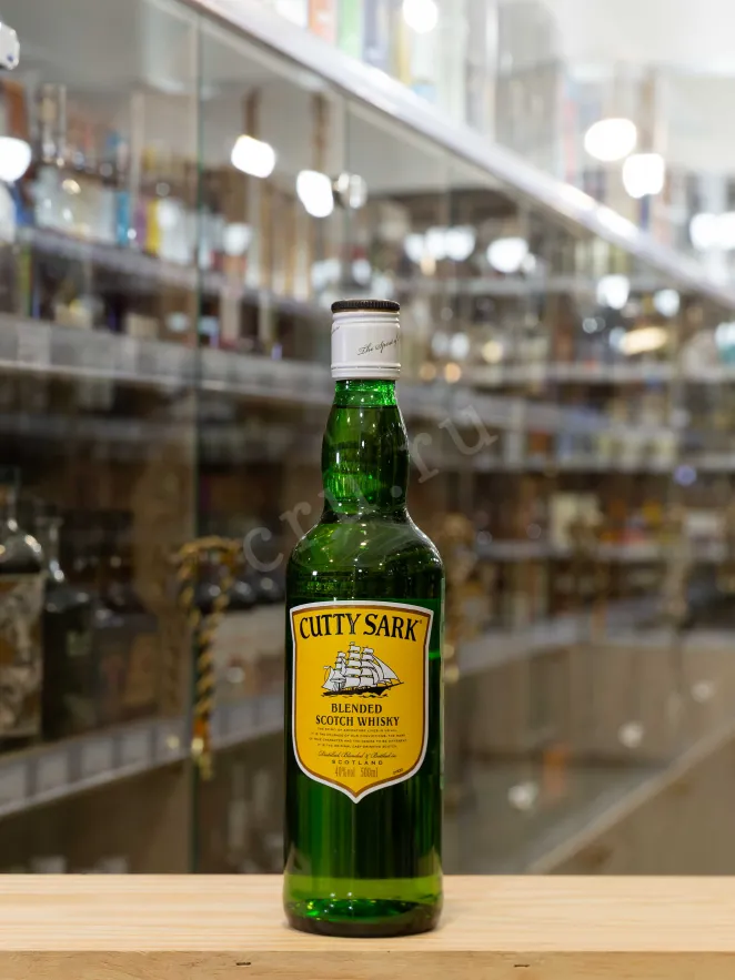В магазине Крю Профи Cutty Sark 0.5 л