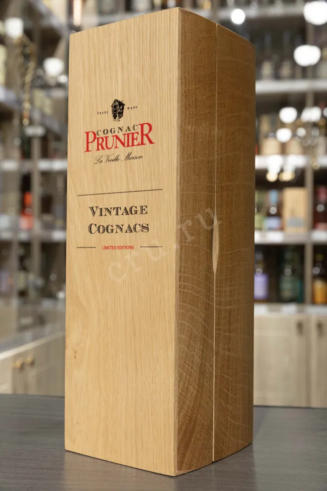 В магазине Крю Профи Prunier Fins Bois Vintage 1985 0.7 л
