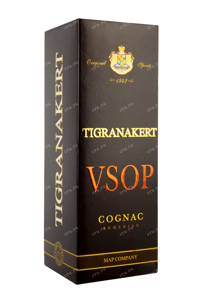 Подарочная коробка Tigranakert VSOP 6 years 0.5 л