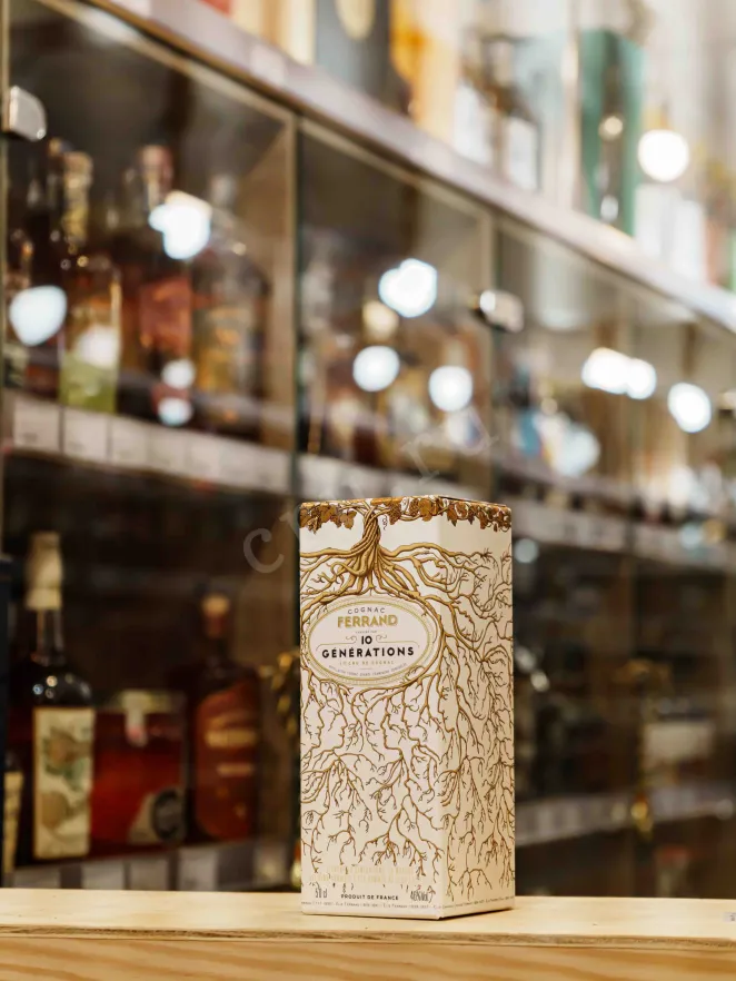 В магазине Крю Профи Ferrand 10 Generations with gift box 0.5 л