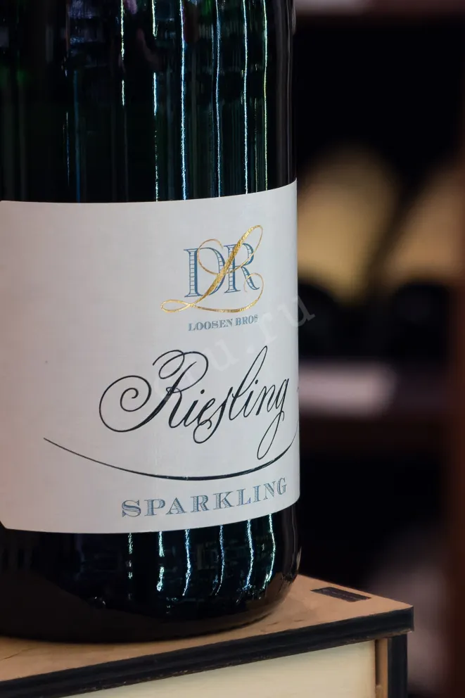 В магазине Крю Профи Dr L Riesling Sparkling 2023 0.75 л