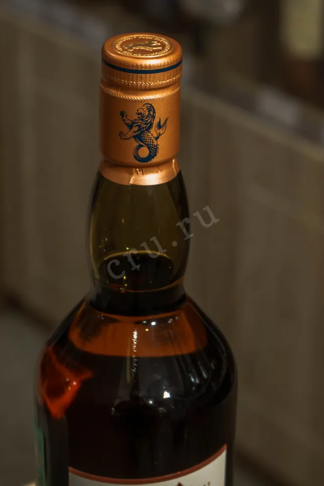 Пробка Talisker 25 years gift box 0.7 л