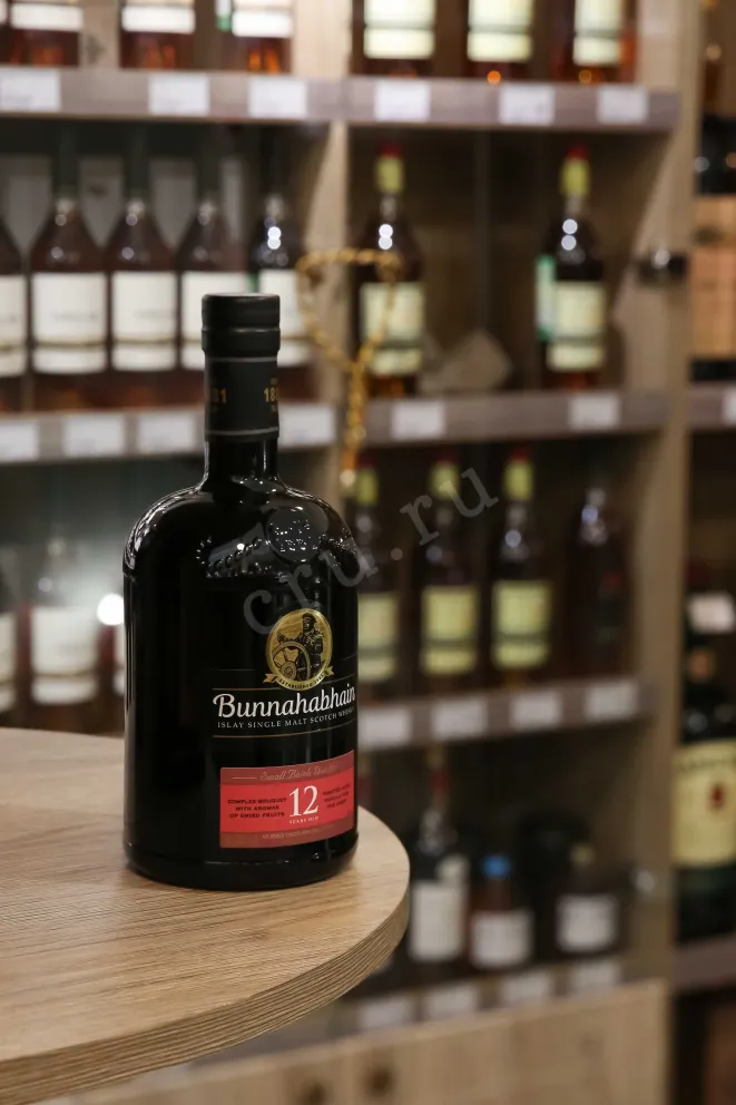 В магазине Крю Профи Bunnahabhain 12 years in a tube 0.7 л
