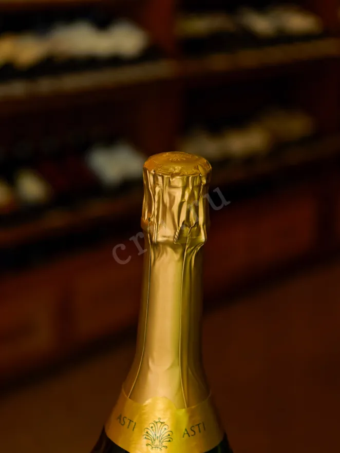 Пробка Asti Mondoro with gift box 2022 0.75 л