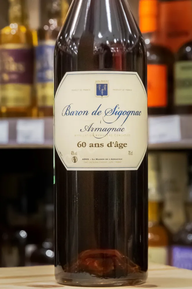 В магазине Крю Профи Baron de Sigognac 60 ans d'age 0.7 л