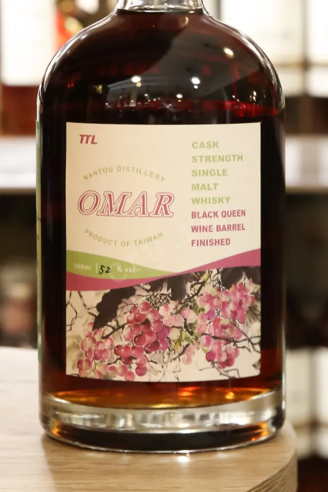 В магазине Крю Профи Omar Cask Strength Single Malt Black Queen Wine Barrel Finished in gift box 0.7 л
