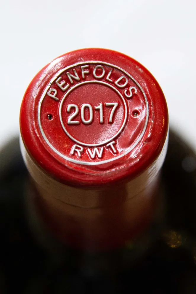 Пробка Shiraz Barossa Valley gift box 2017 0.75 л