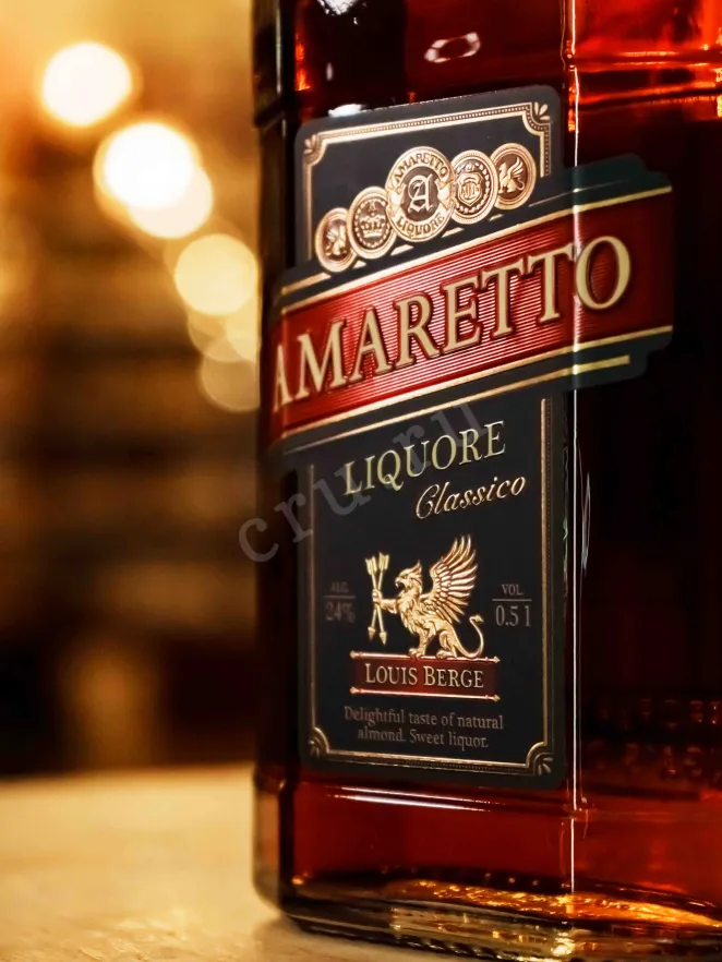 В магазине Крю Профи Louis Berge Amaretto 0.5 л