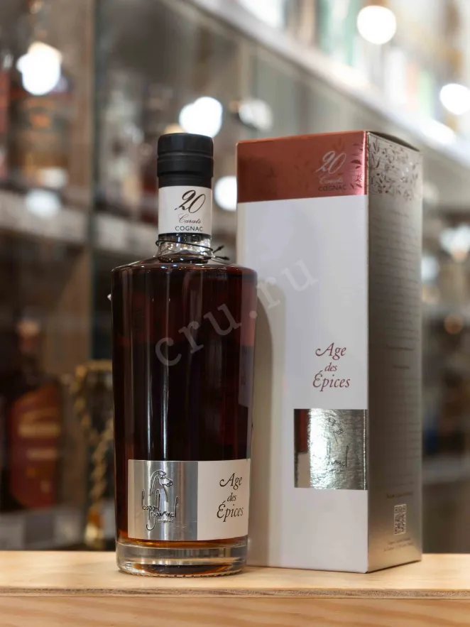В магазине Крю Профи Leopold Gourmel Age des Epices 20 Carats Tres Vieux in gift box 0.7 л