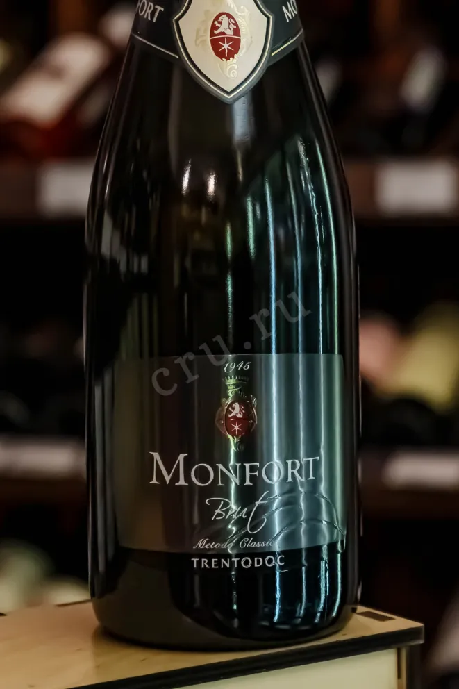 В магазине Крю Профи Monfort Brut Trento DOC in gift box 2019 0.75 л