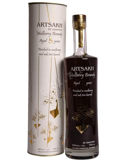 Водка  Арцах Тутовая в тубе  0.7 л