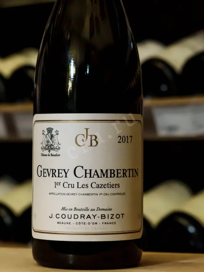 В магазине Крю Профи Chateau de Beaufort Les Cazetiers Gevrey Chambertin 1er Cru AOC 2017 0.75 л