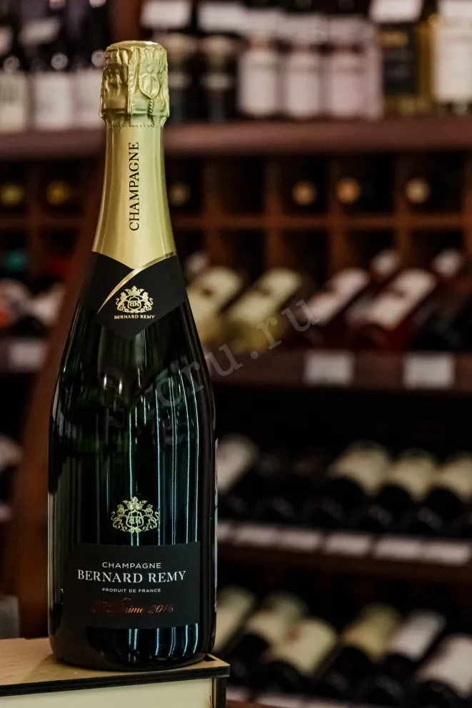 В магазине Крю Профи Bernard Remy Grand Cru with gift box 2015 0.75 л