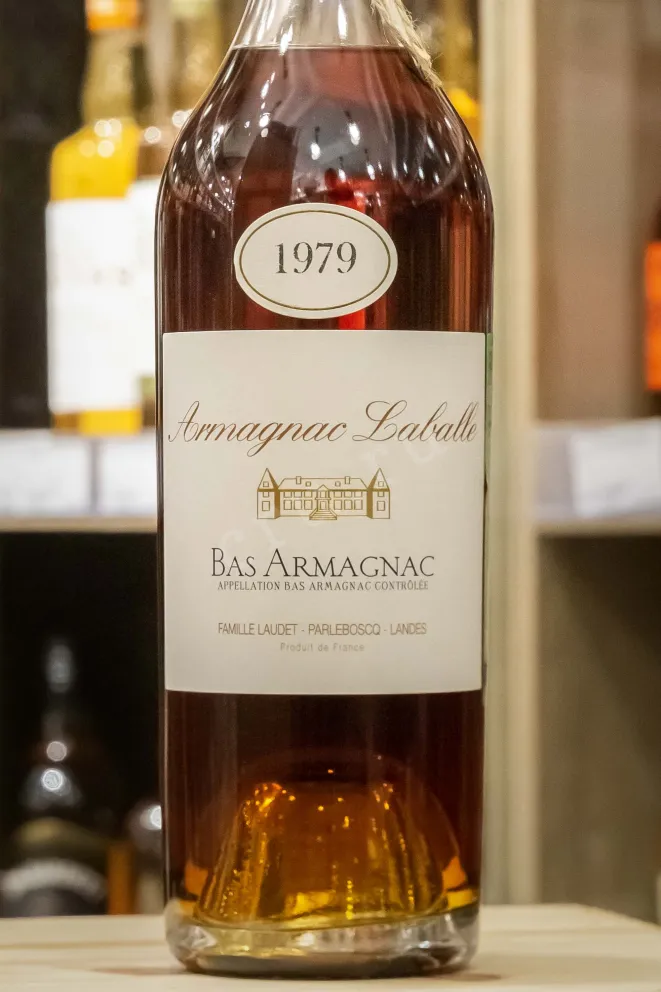 В магазине Крю Профи Laballe 1979 0.7 л