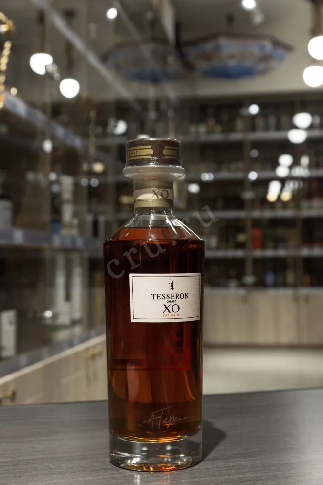 В магазине Крю Профи Tesseron AOC XO Passion 0.7 л
