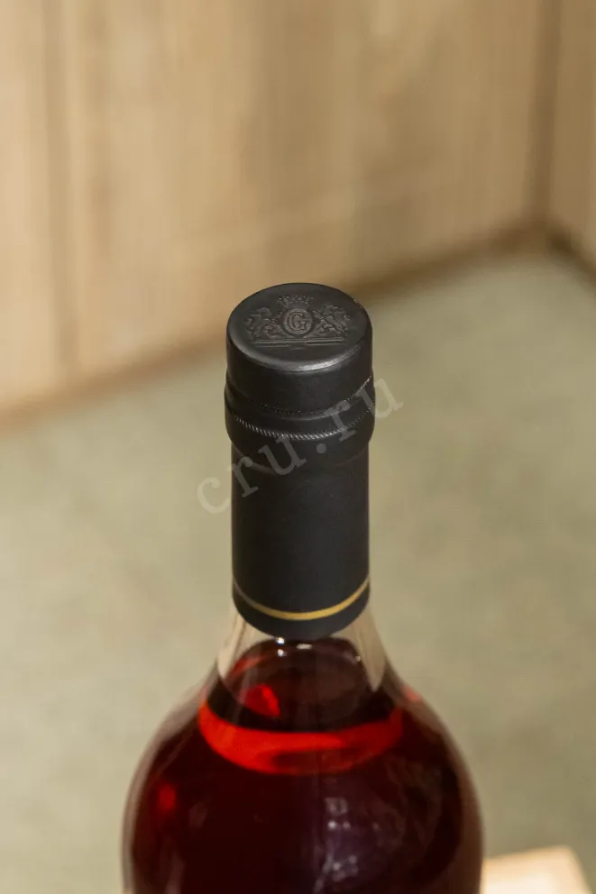 В магазине Крю Профи Gelas 1967 0.7 л