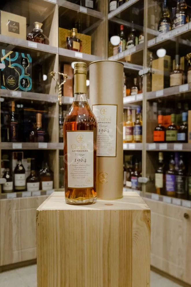 В магазине Крю Профи Chabot in tube 1964 0.7 л