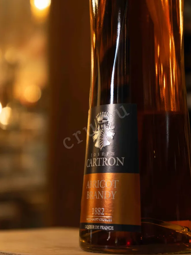В магазине Крю Профи Joseph Cartron Abricot Brandy 0.7 л