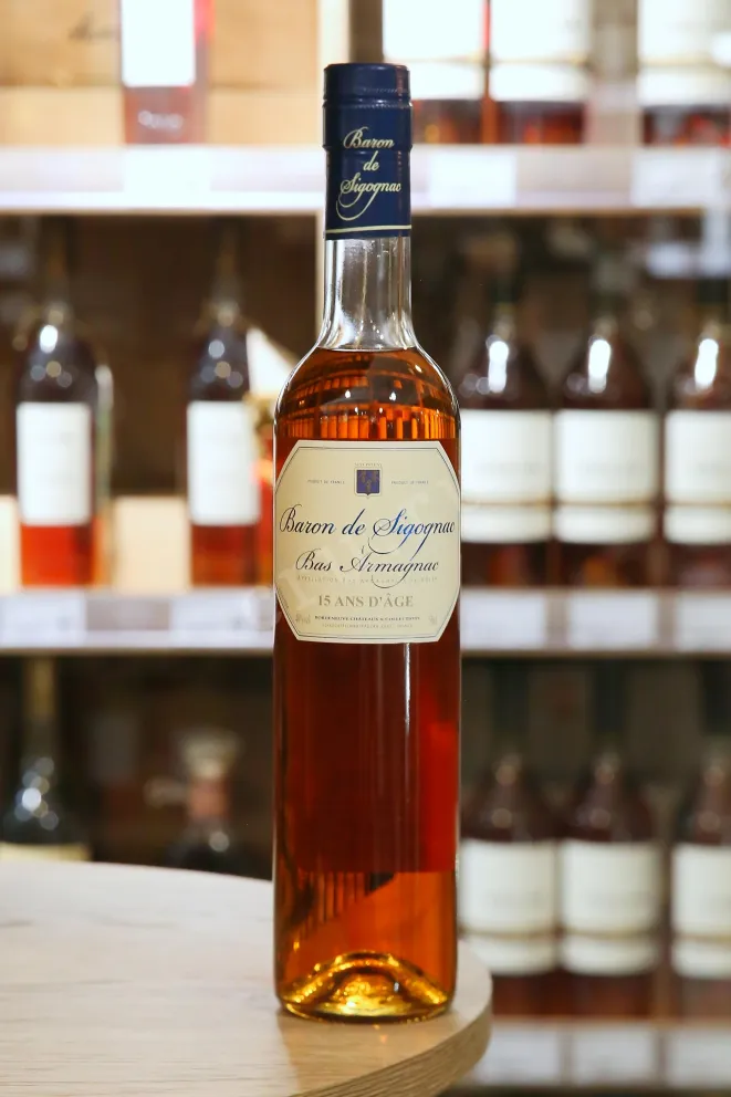 В магазине Крю Профи Baron de Sigognac 15 ans d'age 0.5 л