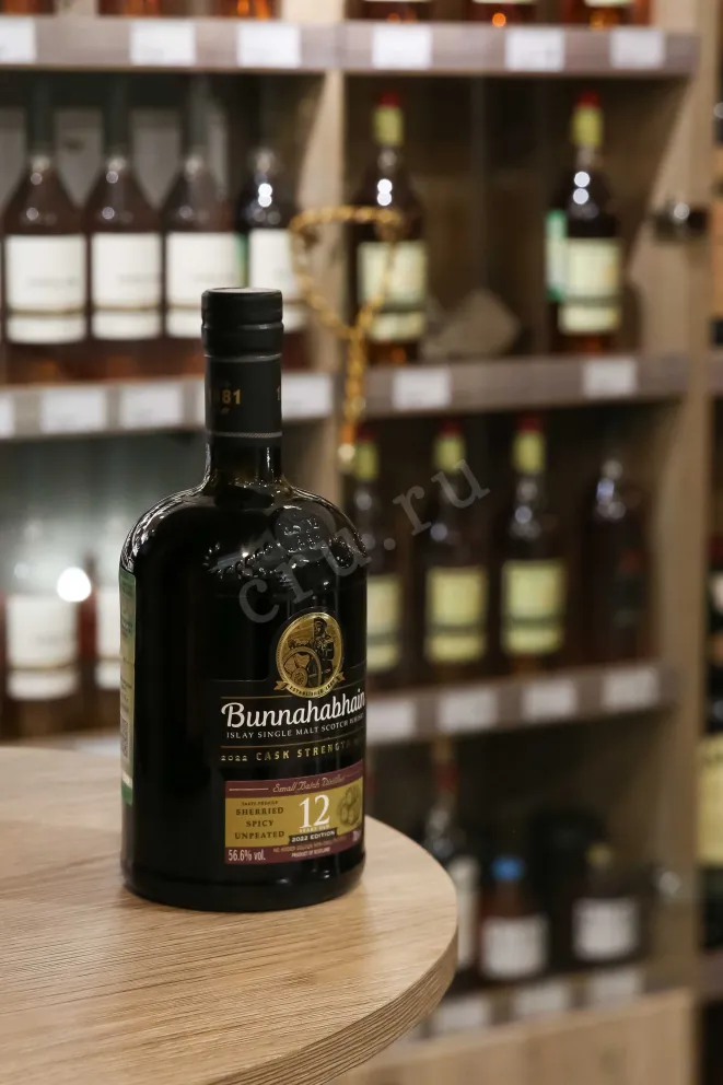 В магазине Крю Профи Bunnahabhain 12 Years Old Cask Strength in tube 0.7 л