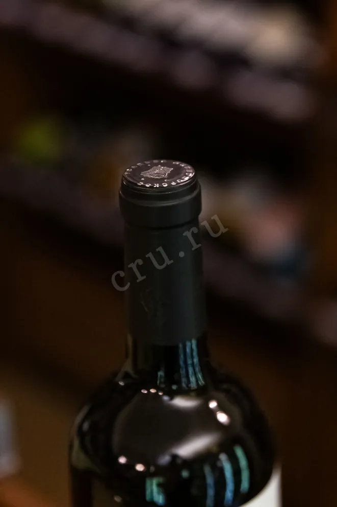 Пробка Usadba Divnomorskoe Syrah 2022 0.75 л