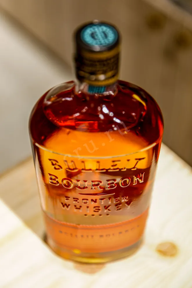 Виски Bulleit Bourbon Frontier  0.7 л