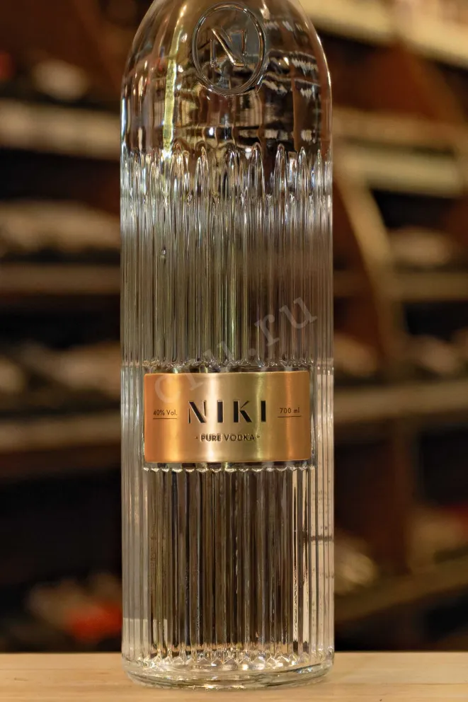 В магазине Крю Профи Niki Pure in tube 0.7 л