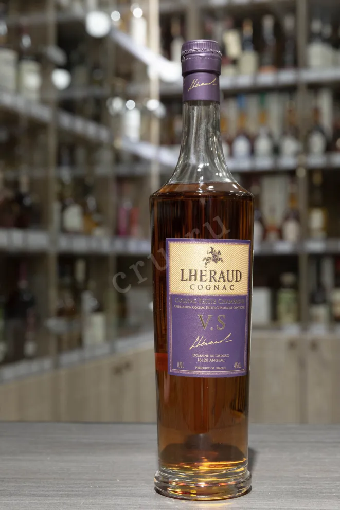В магазине Крю Профи Lheraud Cognac VS 0.7 л