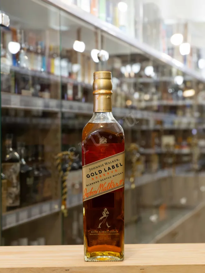 В магазине Крю Профи Johnnie Walker Gold Label Reserve 0.7 л