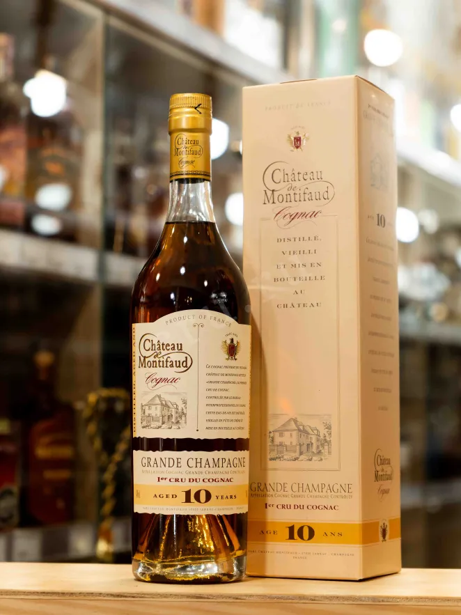 В магазине Крю Профи Chateau de Montifaud 10 years gift box 0.7 л