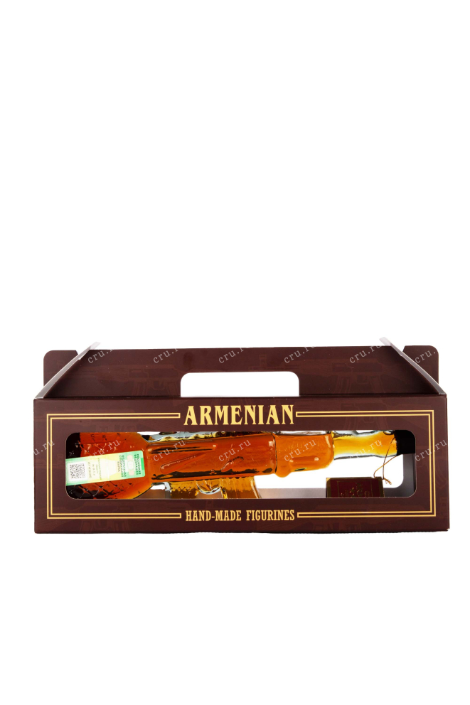Коньяк Прошян Армянский 5 звезд в подарочной упаковке (Автомат)  0.5 л