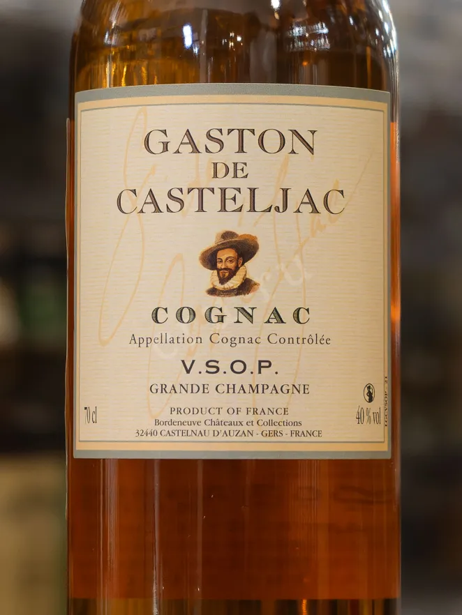 В магазине Крю Профи Gaston de Casteljac VSOP in gift box 0.7 л