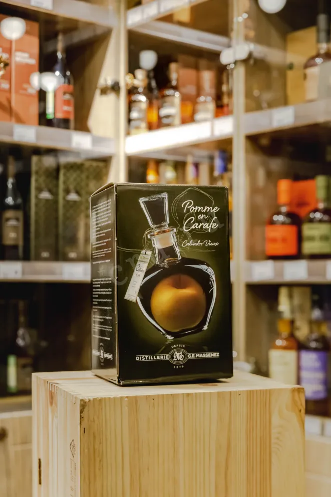 В магазине Крю Профи G.E. Massenez Vieux in gift box 0.7 л