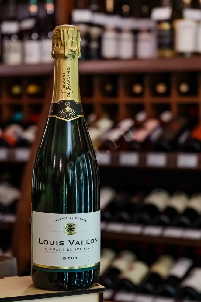 В магазине Крю Профи Louis Vallon Cremant de Bordeaux in gift box 2023 0.75 л