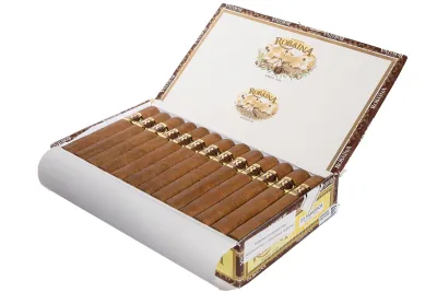 Сигары Vegas Robaina Famosos С/L *25