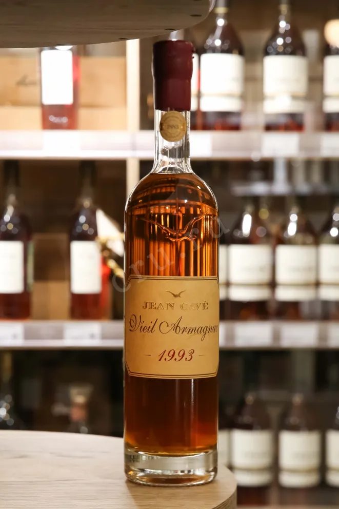 В магазине Крю Профи Jean Cave Vieil Armagnac AOC wooden box 1993 0.7 л