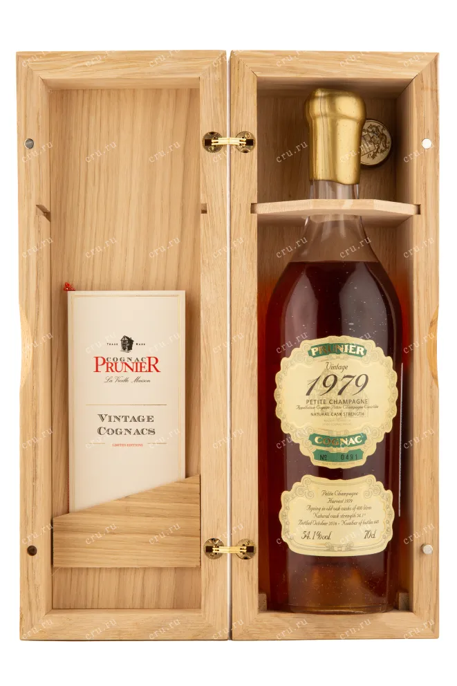 Коньяк Prunier 1979 0.7 л